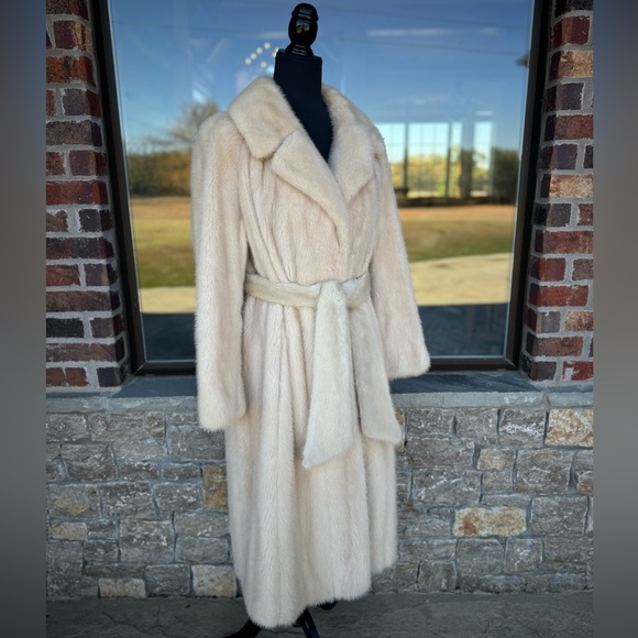 SOLD - Picture 2 of 15